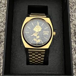 RARE NIXON X 2PAC Limited Edition Time Teller